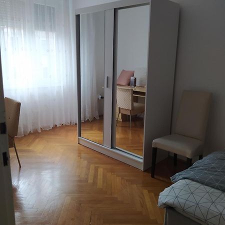 Dom Ter Apartman 1 Szeged Buitenkant foto